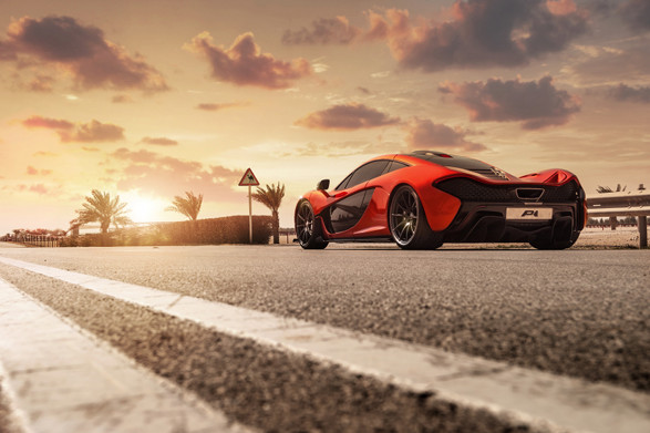 McLaren P1