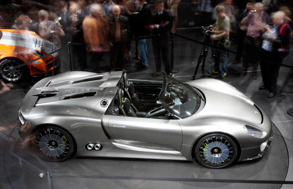 Porsche 918